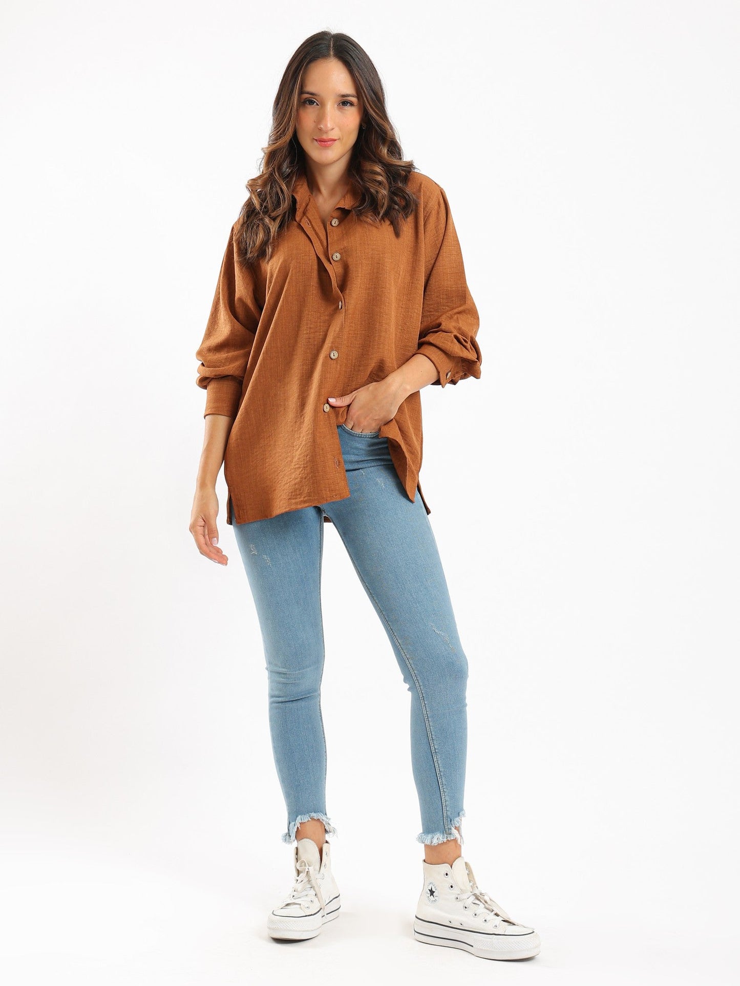 Flowy Shirt - Regular Fit - Long Sleeves